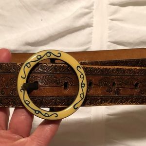 Preowned GAP Leather Belt (Medium)